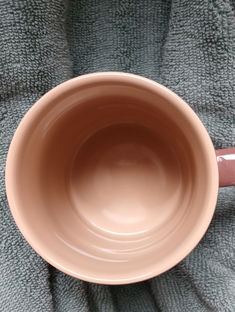 John Wayne "A Man's Got To Do..." 12 oz Brown Ceramic Coffee Tea Mug Cup - Picture 5 of 6